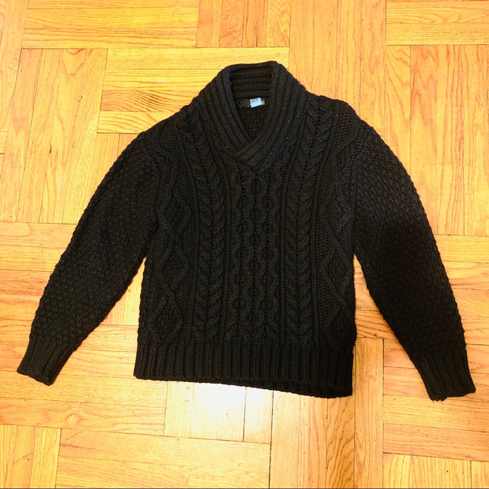 ZARA - Knit Style Sweater